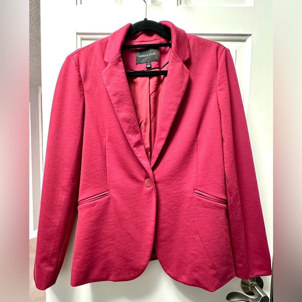 Audrey & Celine Women's Raspberry Blazer size Large - Picture 2 of 6